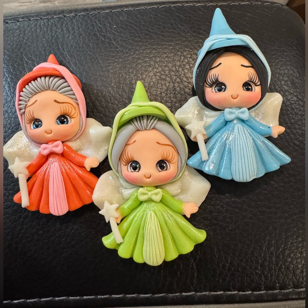 Hand Crafted Clay Figurines/ size 2.5/in